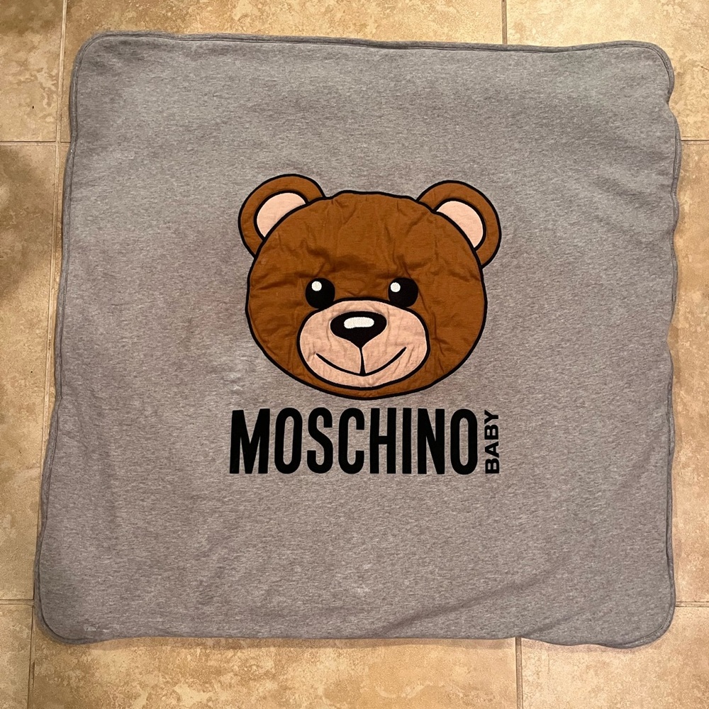 Moschino Baby Gray Blanket with Brown Teddy Bear
